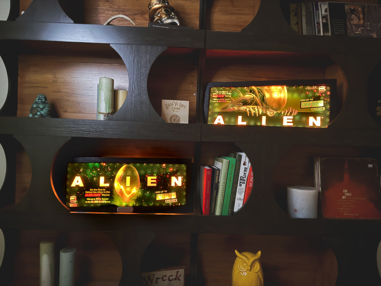 Alien Slot Glass