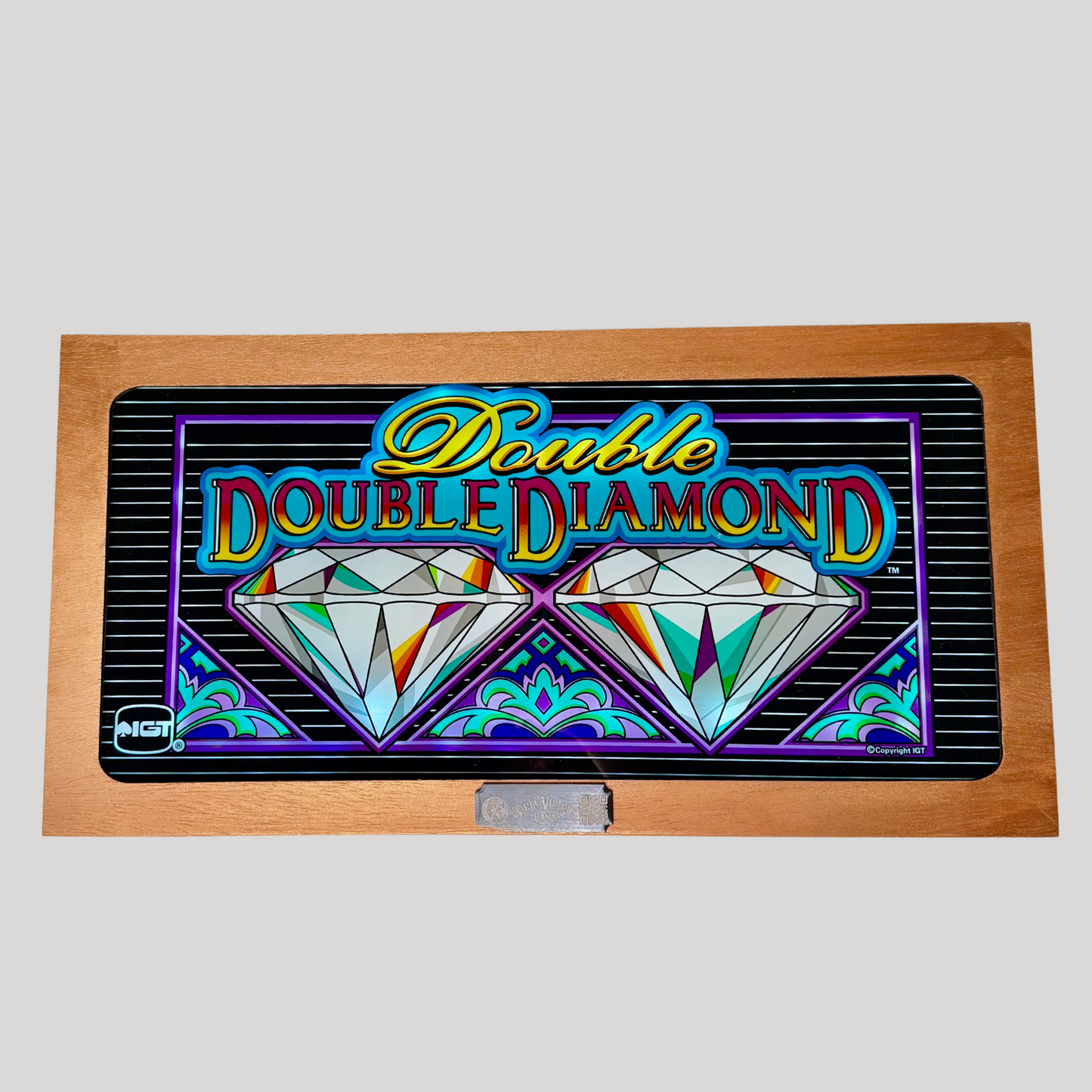 Double Double Diamond Slot Glass
