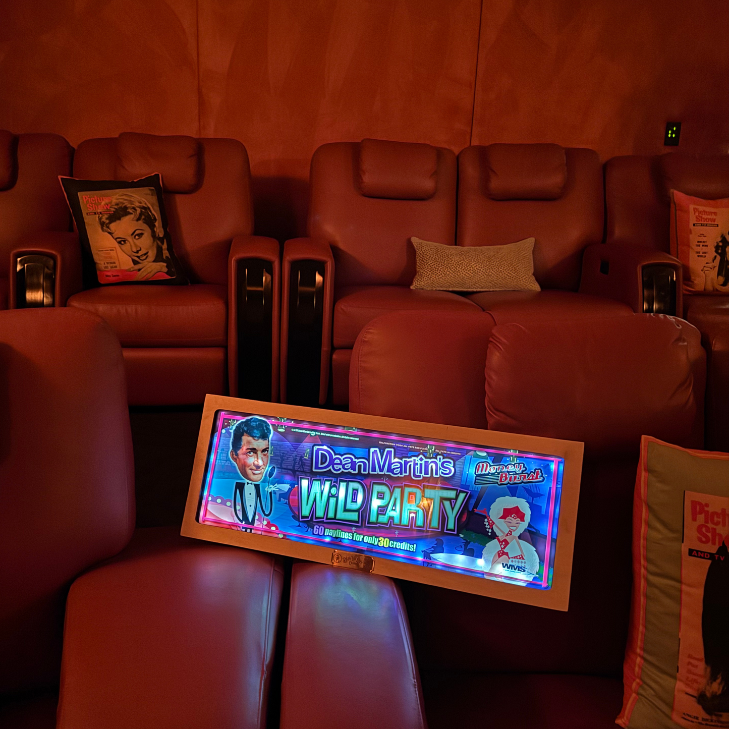 Dean Martin's Wild Party Slot Glass