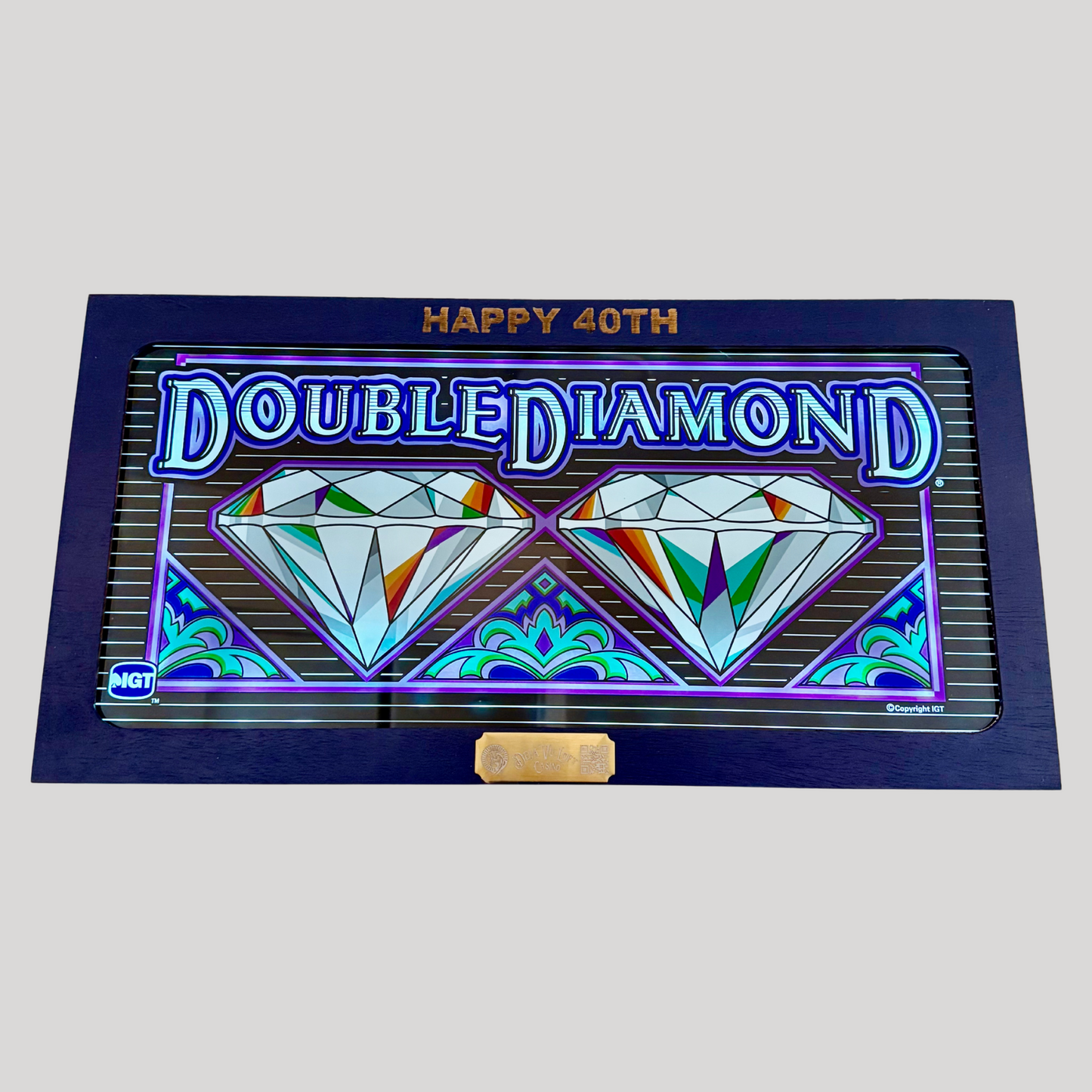Double Diamond Slot Glass
