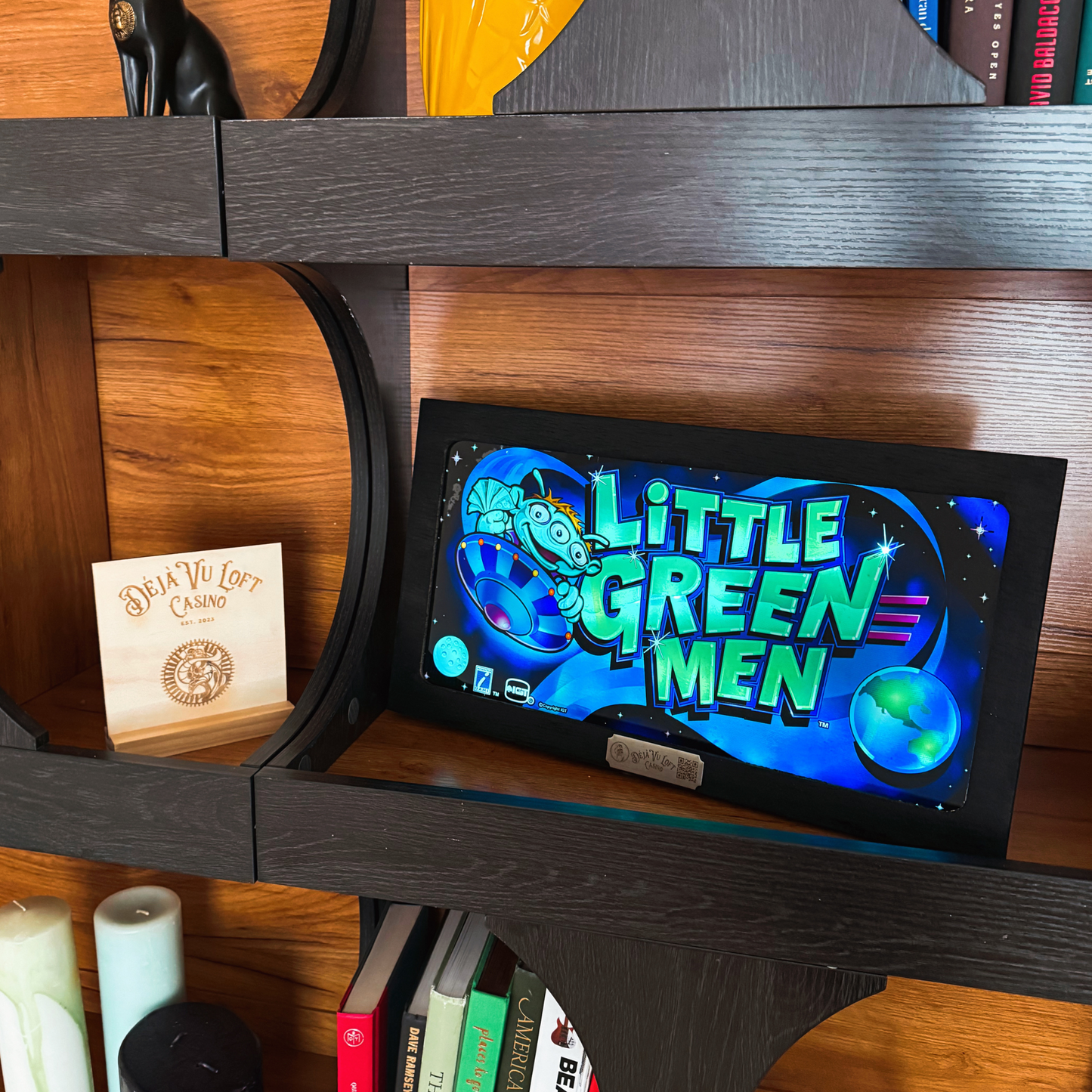 Little Green Men Slot Glass
