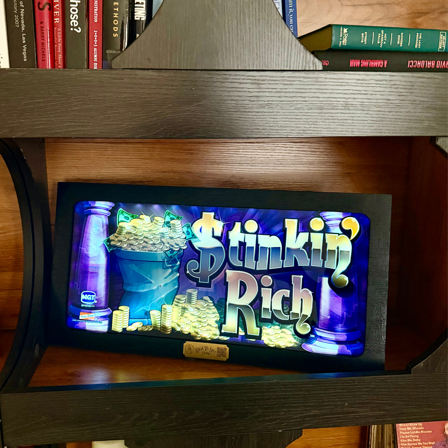 Stinkin' Rich Slot Glass