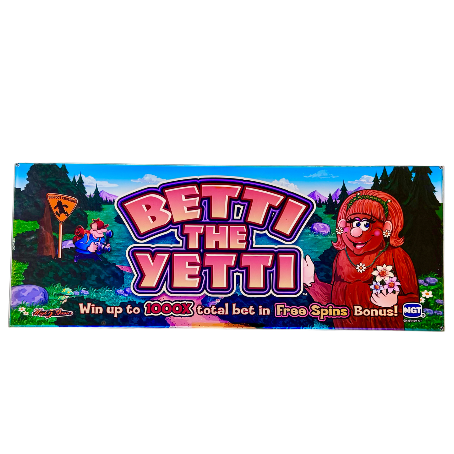 Betti The Yetti Slot Glass