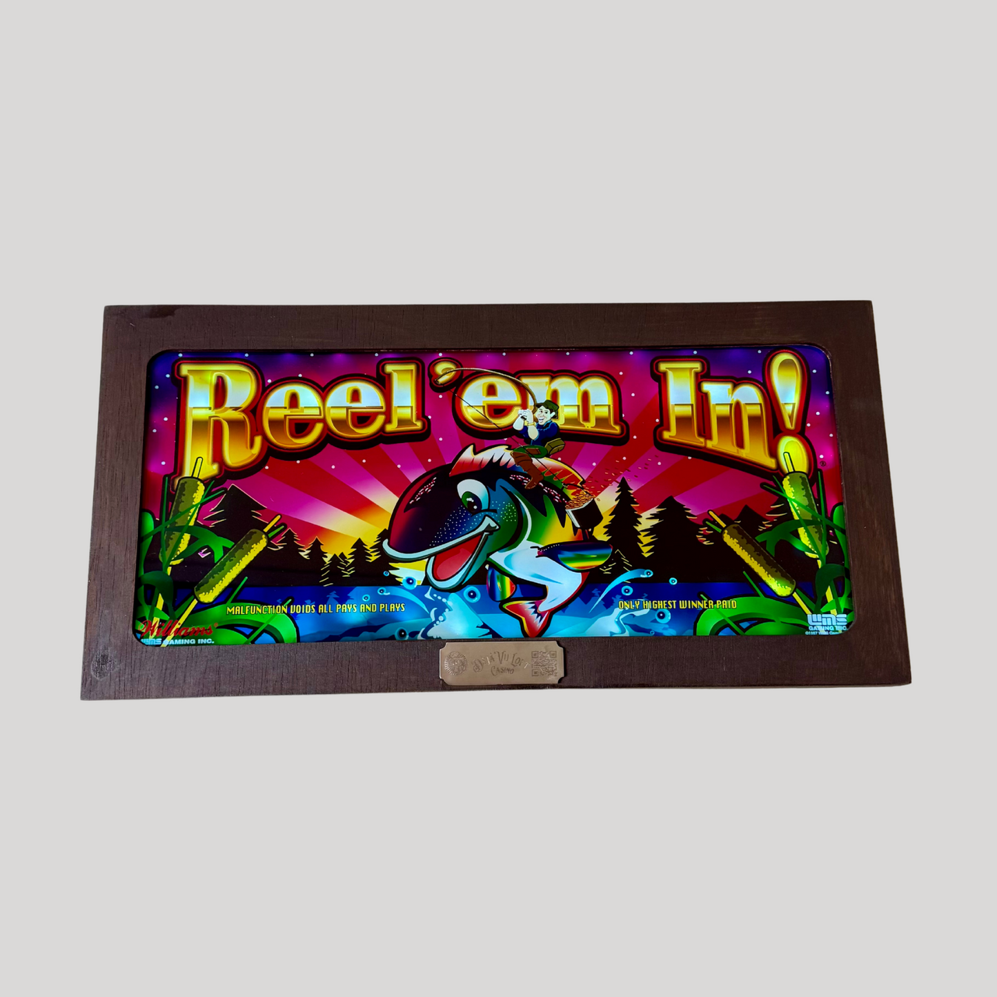 Reel'Em In Slot Glass