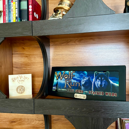 Wolf Run Slot Glass