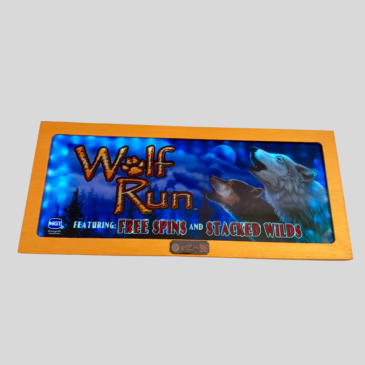 Wolf Run Slot Glass