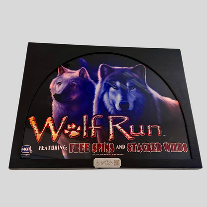 Wolf Run Slot Glass